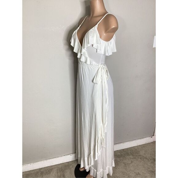 New. Rachel Pally white wrap dress. Medium . Retail $240 - Picture 11 of 15